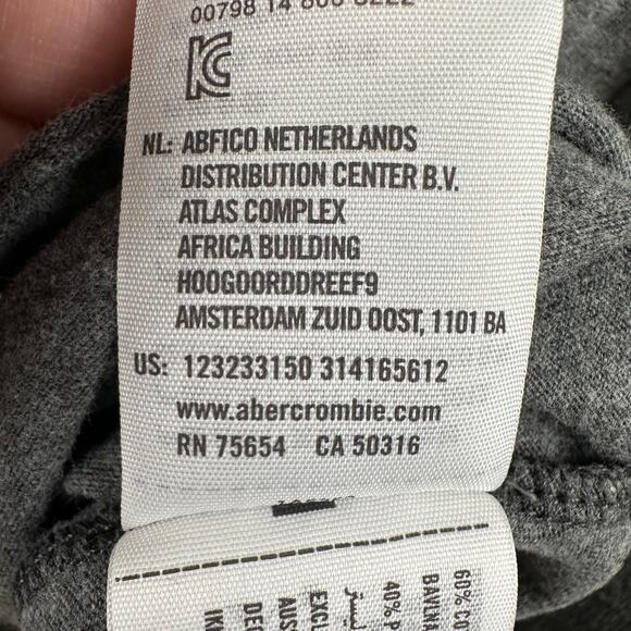 Abercrombie & Fitch Muscle Tee Long Sleeve Stitched Spell Out Gray Men's Medium - Picture 8 of 11